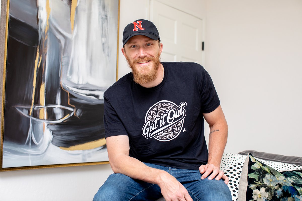 We can't believe it's been two years since our last #GutItOut <a href="/AthletesBrand/">Athletes Brand</a> drop! 

Get yours today at athletesbrand.com