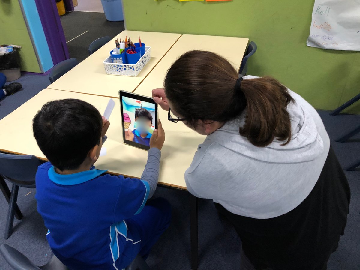 TamaraLPollock's tweet image. Loved working with a small group of Kindergarten students @beralaps who quickly learnt how to navigate around Hero by @LincEdhero to find their learning goal &amp;amp; post a video of their understanding of syllables #iSeeLearning @AusSchoolsPlus @reid196