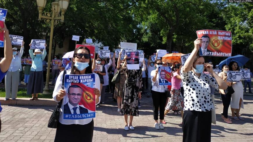 HughAWilliamson's tweet photo. Kyrgyzstan: Missing Dual Turkish-Kyrgyz Citizen Risks Torture, Removal to Turkey. Kyrgyz authorities should find him, ensure his safety as part of its int'l human rights commitments @hrw https://t.co/9xR3ijtMd8 https://t.co/WToNylIlq8