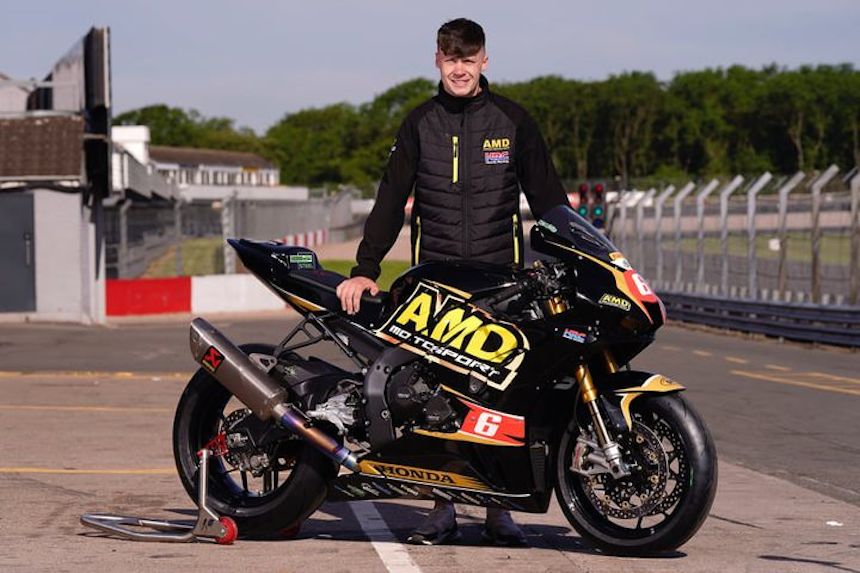 Richard Kerr snapped up by AMD Motorsport for new season