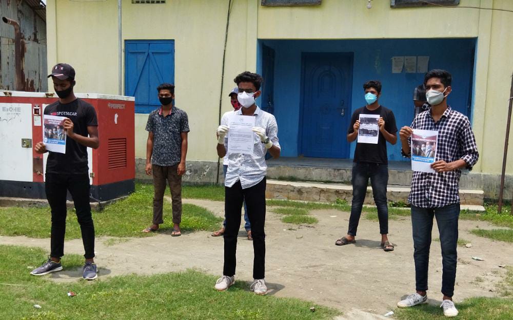 NSUIAssam's tweet photo. After Jorhat, Lakhimpur and Barpeta now our Dhubri @NSUI unit protested against SEBA/AHSEC board exams amid COVID-19. We will continue to protest democratically across the state until they cancel the exam ! 

#CancelAssamBoardExam https://t.co/PXEv25lHhG