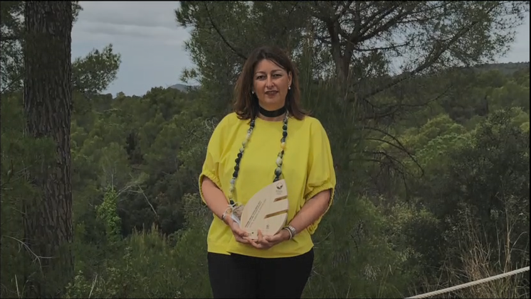 transicioeco's tweet photo. Els guardonats amb els #PremisEMASCat són: 

🌱🏆 El Consorci Hospitalari de Vic per la Millor Declaració Ambiental

I per la gran qualitat de les candidatures presentades es donen 3 accèssits a:
🏆 @HotelAlimaraBcn 
🏆 Agència de l'Habitatge de Catalunya
🏆 @portdebarcelona https://t.co/RM6DNpvb5O