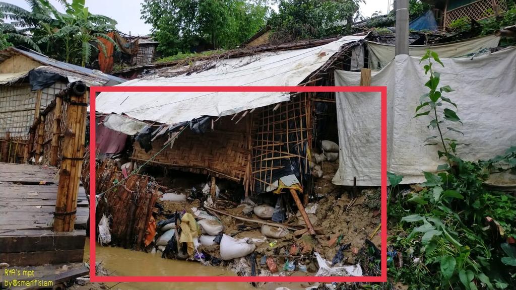 Rohingya_Camp's tweet photo. ๐Shelter need soil retaining wall to prevent soil erosion and landslide๐
Location: Camp 8W, Sub Block A34
Date: 06/06/2021
The household is facing very difficult to live in the shelter that already got affected by the partially #landslide.
#RYAMedia
๐ท by SM Arif https://t.co/QBB6wMAD9B