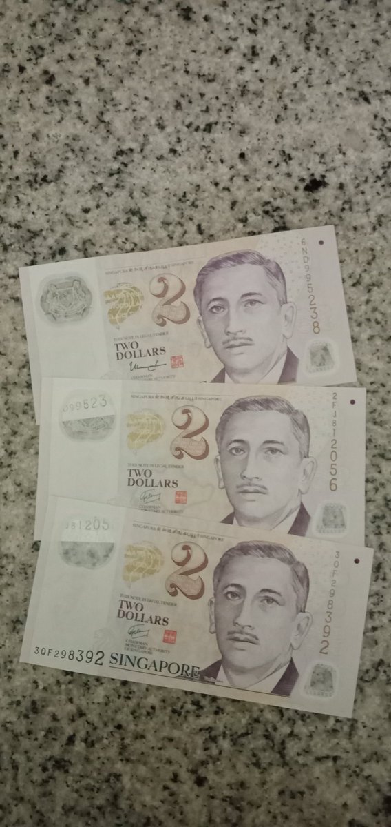 Followers Mak ada ngga yang usia di bawah 20tahun atau yang lom prnh liat ini n pngn dpt ini?
Cukup #domisili kota + usia+ akan digunakan utk...
Tiga lembar buat 1 orang