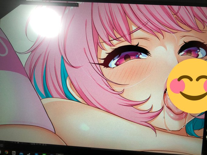 全力社畜しててちゃんと絵を描いたの去年の9月だったのでかなり塗り方忘れてる😂 