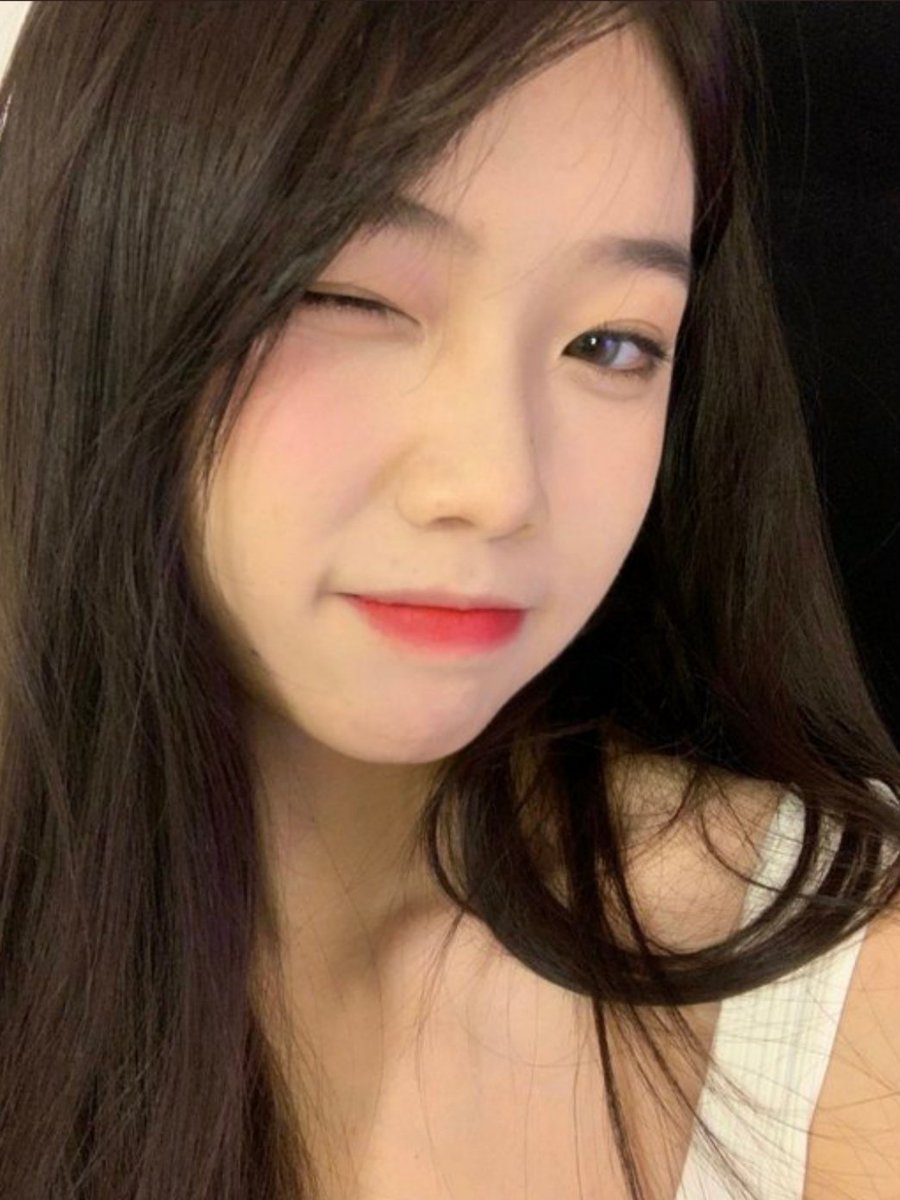 luuuuuu99's tweet photo. 我喜欢你 你能入个门槛 我们深入交流吗 https://t.co/aQUdF0UVGu