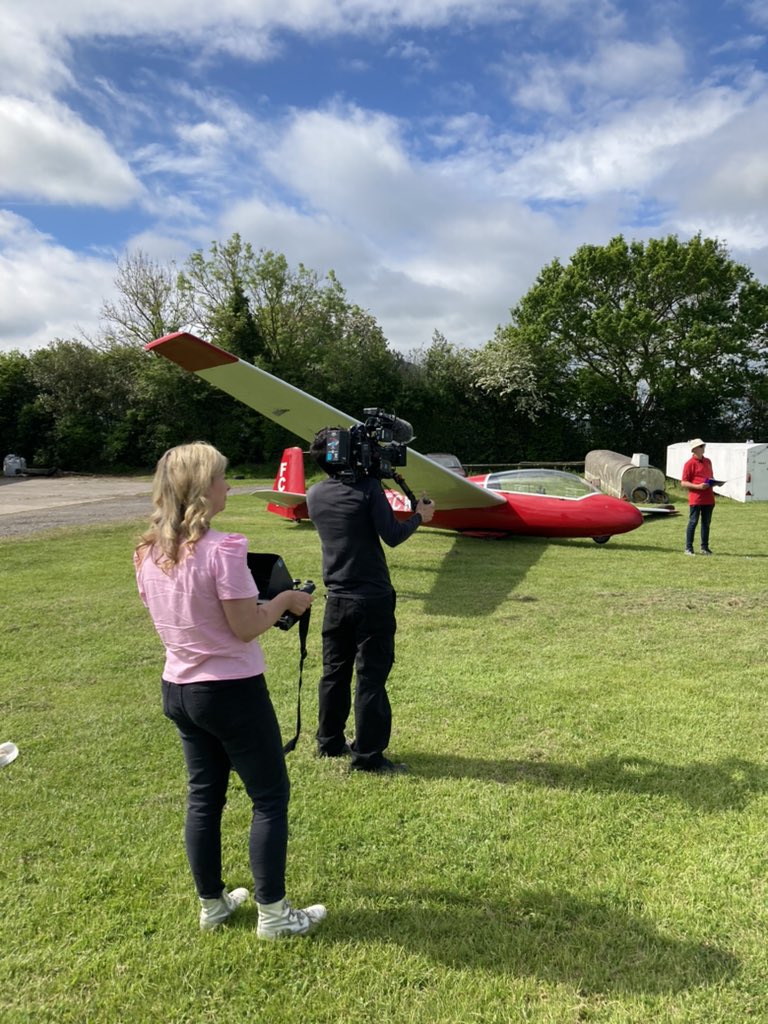 Ruth_ITV's tweet photo. Todayβs little adventure for @itvcoastcountry !
You know how I once told @susanridd that I donβt like heights?!π
#gliding #filming #thethingsyoudo https://t.co/nt1j9l7yP2