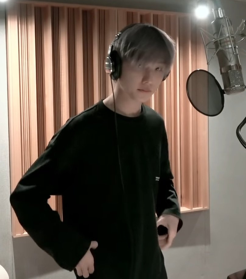 ชอบผมสีนี้ของน้องมากกกก อยากให้อยู่นานๆ แบบเหล่ท่อเลยอ่ะ💔