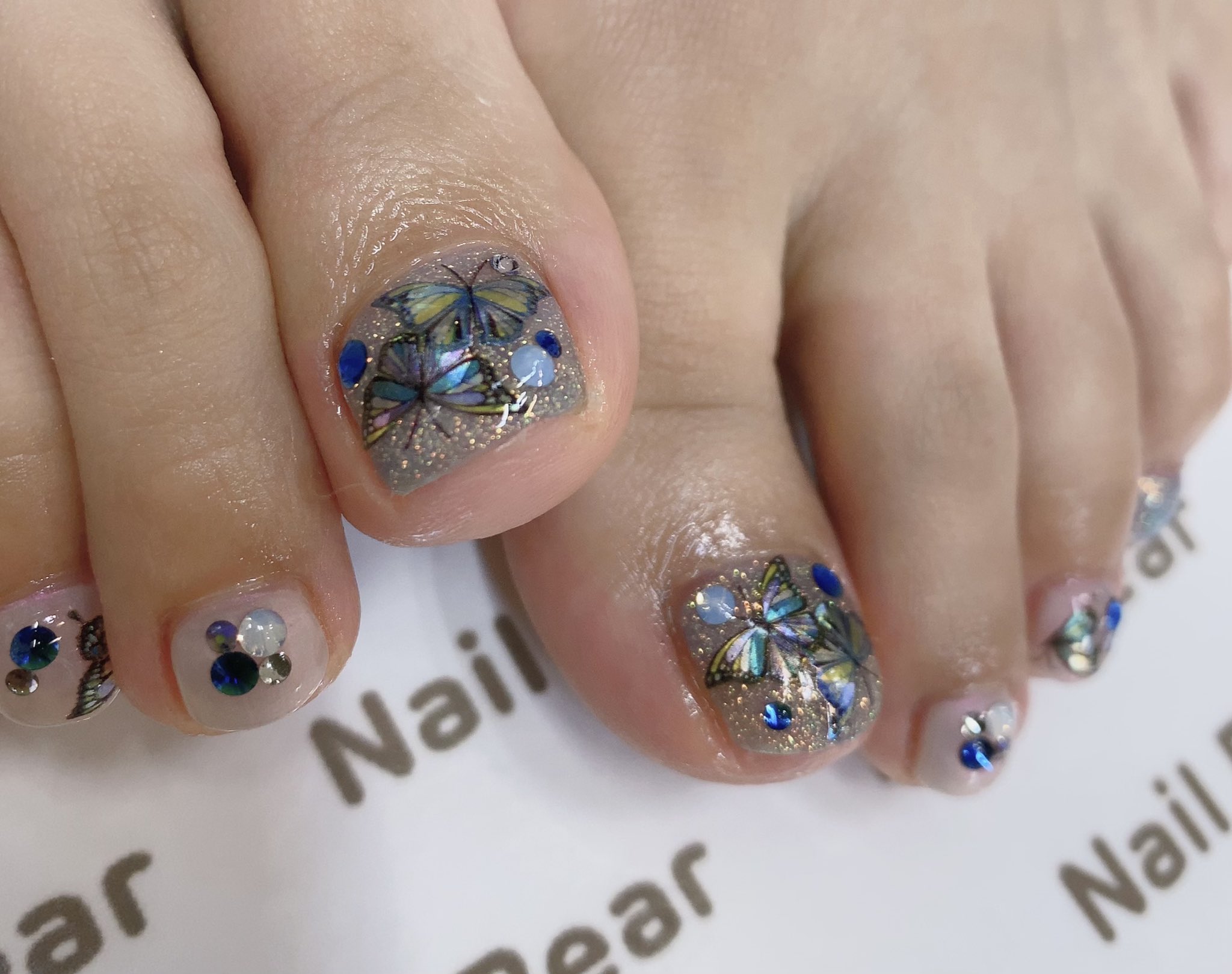 Twitter 上的 Nail Bear 久米川 まったり更新 フットネイルのアートコース1です 夏の陽気でフットネイル増えてます 東村山 久米川 小平 萩山 八坂 久米川ネイルサロン Nailbear ジェルネイル フットネイル 人魚の鱗ネイル ゼブラネイル