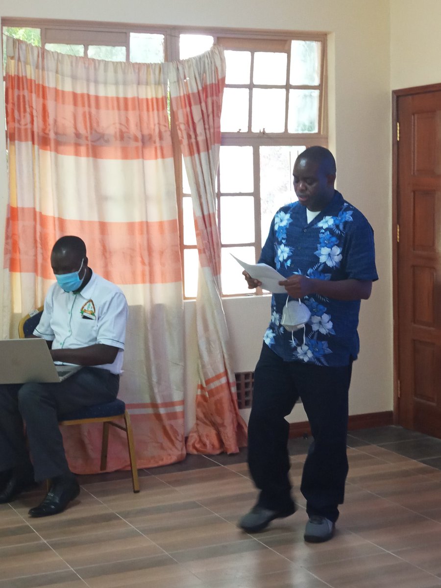 Prof. Theophilus Mutui, the Managing Director of KEPHIS official opening for the Darwin Initiative funded project stakeholder meeting in Mtwapa. The project is implemented by NHM UK,  NMK, CABI, KEPHIS, KALRO, UoN,  KEFRI and county governments of Kwale, Kilifi and Mombasa.