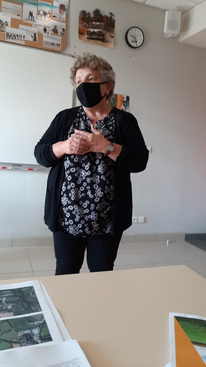 Cpeltiered's tweet photo. Ces 2 jours le CASDAR #RESPHAIES est en séminaire au Lycée agricole de Coutances, partenaire du projet, pour des ateliers terrain et pédagogiques... avec une 15aine de participants... mesures sanitaires exigeantes qui permettent de se retrouver ensemble @afacagrofo @BergerieNat https://t.co/hgYZONrgJX