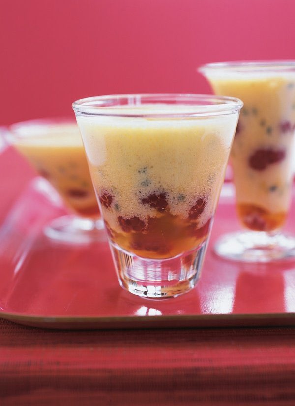 Nigella_Lawson's tweet photo. Midweek treat: #RecipeOfTheDay is White Chocolate and Passionfruit with raspberries nestling at the bottom! https://t.co/mOcRbCmlq3 https://t.co/lo0zuyNAiG