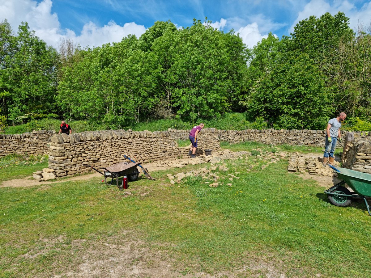 oxstonecraft's tweet photo. Instructing at the Eco Centre in Wirksworth. Level One Speed Test! https://t.co/bkkHZDQZfs