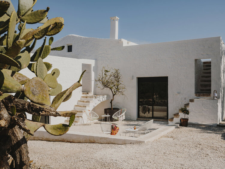 We are excited to share that <a href="/TravelandLust/">Travel & Lust</a> won the Best Boutique Hotel Directory, by <a href="/LuxLifestyleMag/">LUXlife</a>. 

The win comes at a time when the #travel and #tourism industry is fighting against the ongoing challenges posed by the pandemic...lux-review.com/winners/travel…

#boutiquehotels