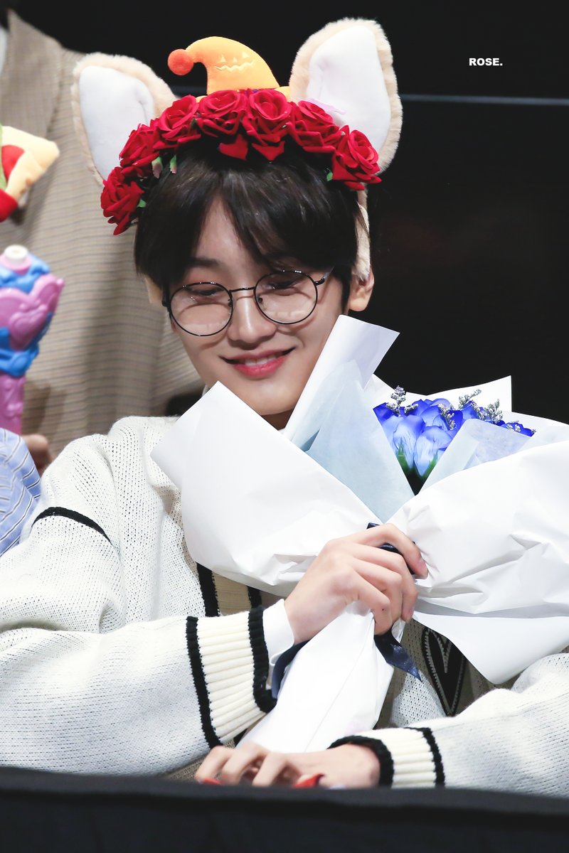 201122 HQ🌹

#태영 #크래비티 #영태
#TAEYOUNG #CRAVITY
<a href="/CRAVITYstarship/">CRAVITY OFFICIAL</a> <a href="/CRAVITY_twt/">CRAVITY</a>