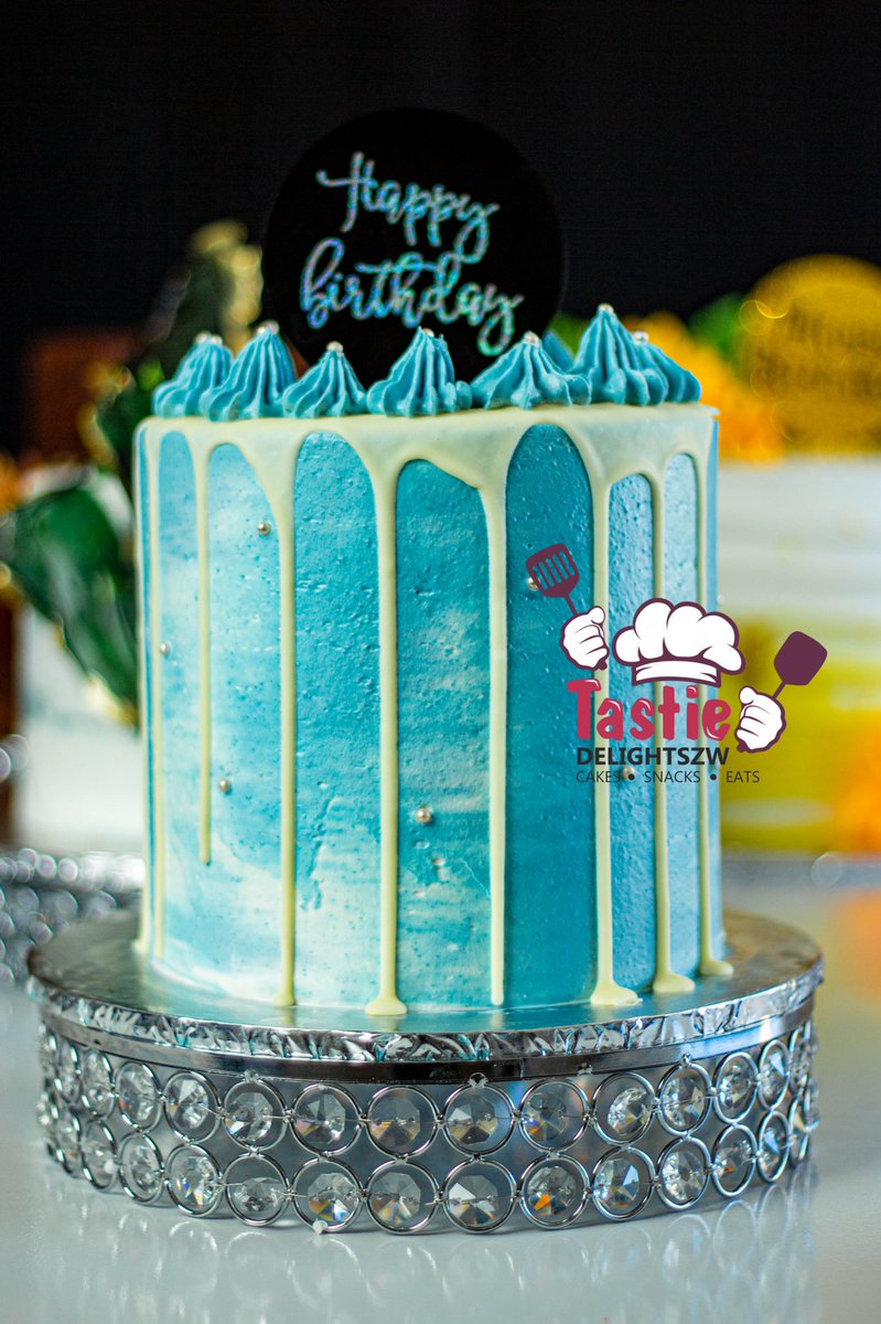 TastyZw's tweet photo. She asked for a blue strawberry flavoured cake on this design and we delivered. 

Thank you Essy for trusting our brand🙏

#iamchefnoku #supremequality #cakeadventures 
#delighted2serveyou https://t.co/w2Cqs1la3p