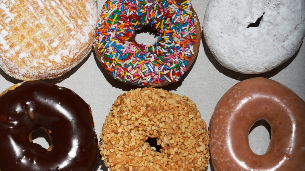 BuyLocalMeals's tweet image. Are you a budding chef, baker or caterer who is interested in setting themselves up for deliveries? Or perhaps you've been on furlough and made your hobby a business? Whatever the food product, we can help you scale your business quickly and successfully. 
buff.ly/3fUuaDA