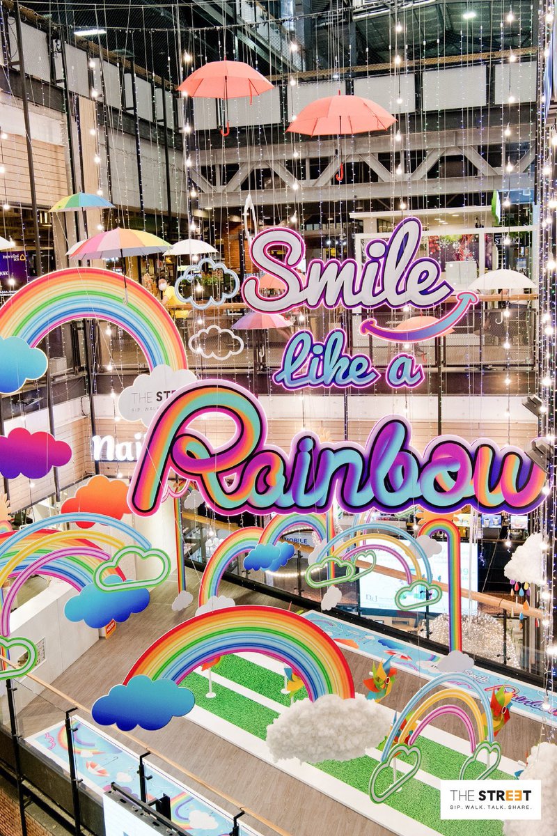 thestreet_th's tweet photo. 'SMILE LIKE A RAINBOW' ยิ้มอย่างสดชื่นต้อนรับฤดูฝนนี้ ☔️🌈...พาคุณมาย้อนวัยให้กลับเป็นเด็กอีกครั้ง กับมุมถ่ายรูปสีสันสดใส ทำให้หัวใจเบิกบานที่ ชั้น 3 เดอะ สตรีท รัชดา

แวะมาช้อปปิ้งเดินเล่น และถ่ายรูปโพสต์อวดเพื่อน รับรองเรียกยอดไลค์ได้แน่นอน!

#Thestreetratchada #Thestreet24hrs https://t.co/GaMgKlljFA