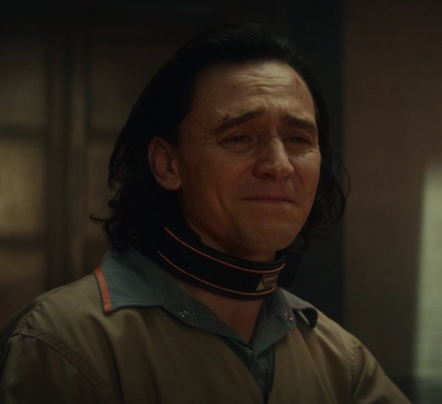 hiddleerickman's tweet image. Personas que necesitan terapia #Loki