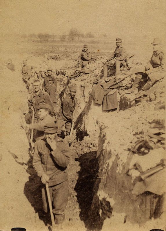 Wolfgang18842's tweet photo. Fun fact: During WW1 around 20% of the entire K.u.K. Armee was made up of Czechs (Bohemians and Moravians). Most Czech soldiers who came from urban areas were young volunteers (mostly people on their early and mid 20s) and not conscripts. https://t.co/ka9w3jIgvk