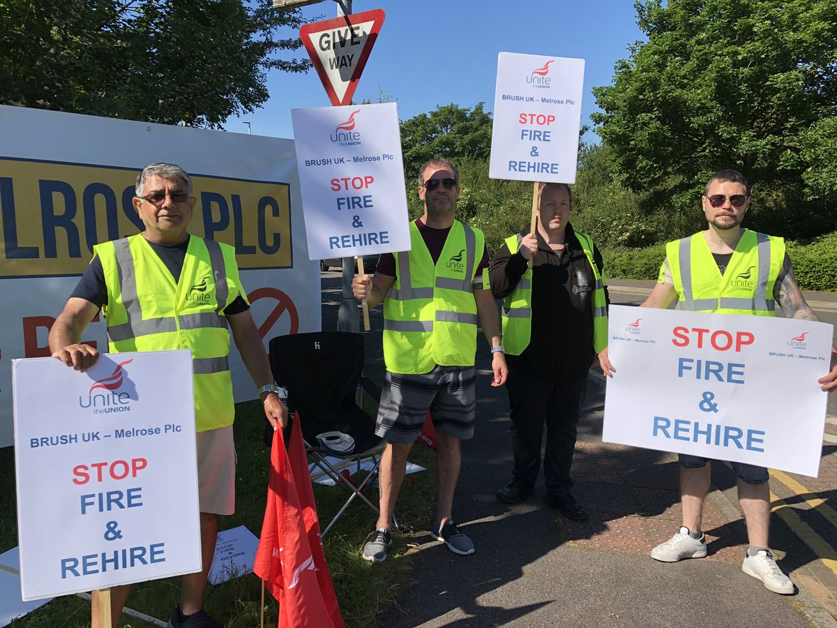 UniteEastMids's tweet photo. Week 3 of the strike at Brush Electrical in Ashby de-la Zouch . Our members are standing strong against management and their #fireandrehire tactics. #EndFireAndRehire #BrushedOff https://t.co/RUjOfAo0BG