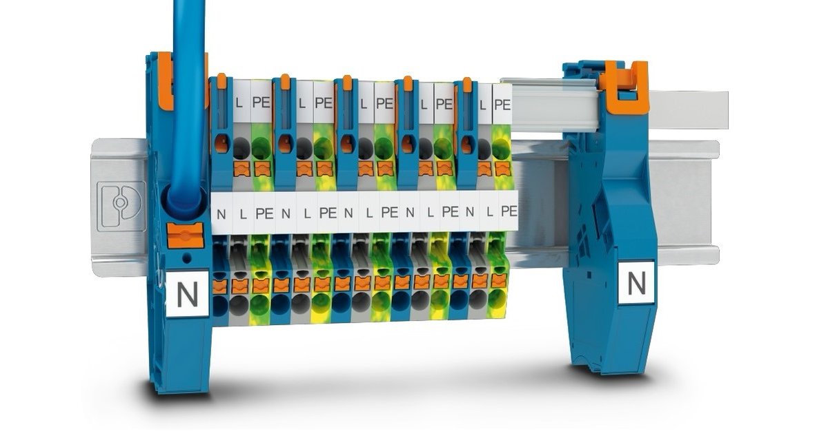 PhoenixContactU's tweet image. In #buildinginstallation,every millimeter is often fought for. With the PTI 16-NLS-FI feed-in #terminalblock, you combine feed-in, NLS contacting &amp;amp; end holder with support block function in one product. This saves you space in the installation distributor. phoe.co/InstallationTe…