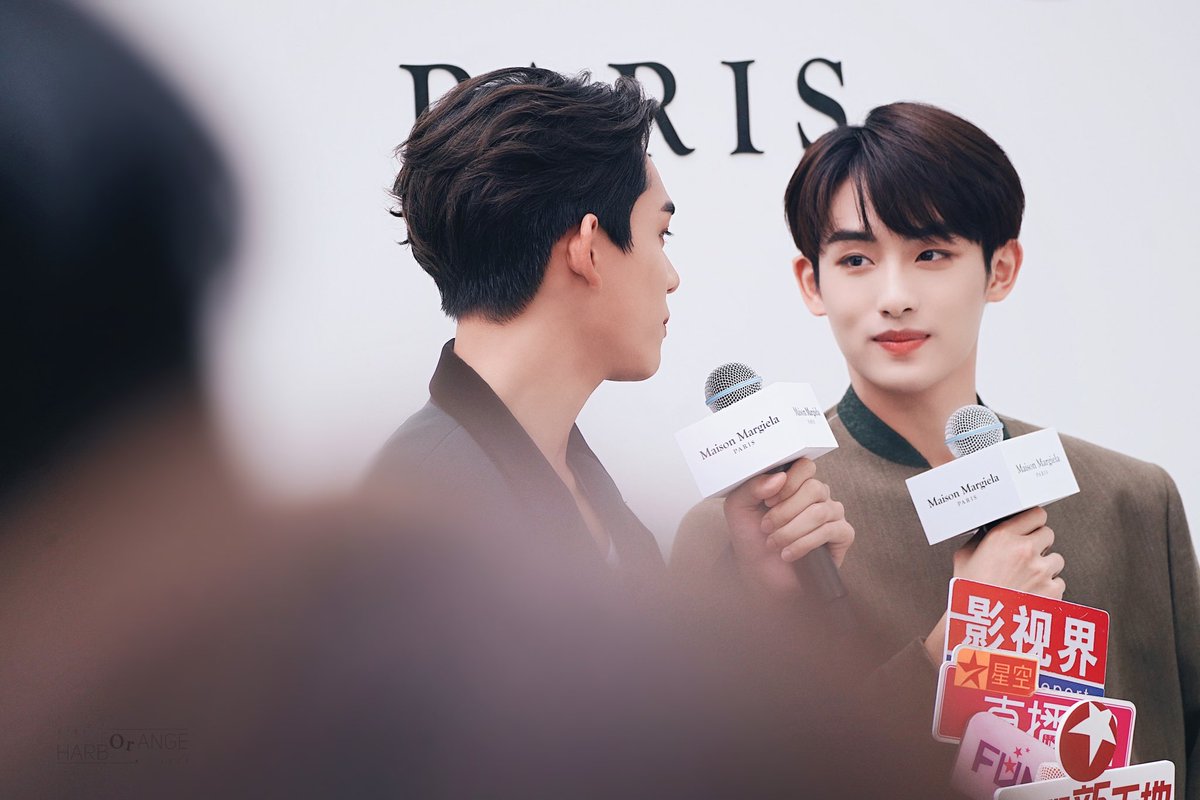 OrangeHarbor_'s tweet photo. #동카스 #港昀 #DONGCAS #WayV  #NCT 
210609 Maison Margiela
슬퍼하지 마 새로운 오늘을
맞이할 준비를 해봐 https://t.co/NMK94IKgUu