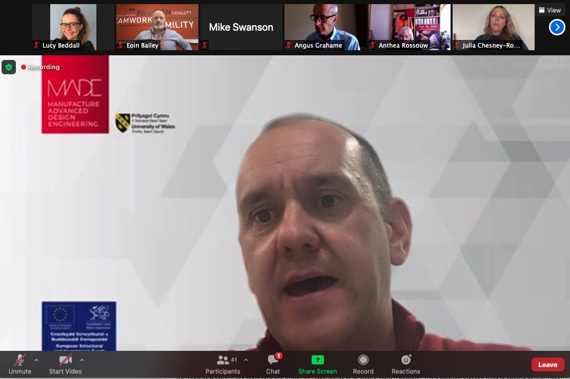 Our very own @graham_howe <a href="/UWTSD/">University of Wales Trinity Saint David</a> has taken the screen at this morning's #circulareconomy webinar

He's discussing how we can produce critical thinkers at universities and embed circular economy theory into the curriculum

#EUfundscymru