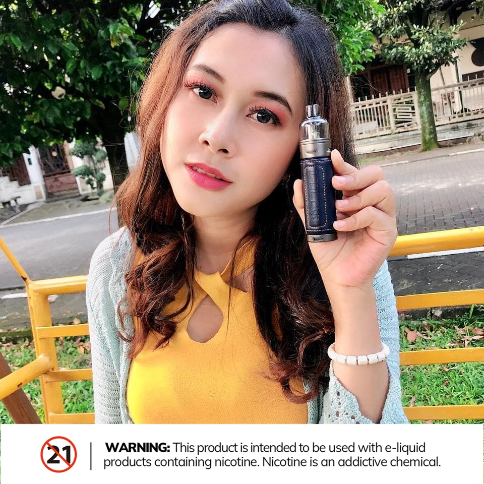 EleafGlobal's tweet photo. Yup, it is Eleaf iSOLO R.
β€1800mAh and 4.5ML big capacity
πDual airflow system for MTL/RDL vaping
Warning: This product may contain nicotine. Nicotine is an addictive chemical. Our products are restricted to adults 21+ only. β
#iSOLOR #eleaf #podmodvape #eleafglobal https://t.co/OqHSb5n8Dy