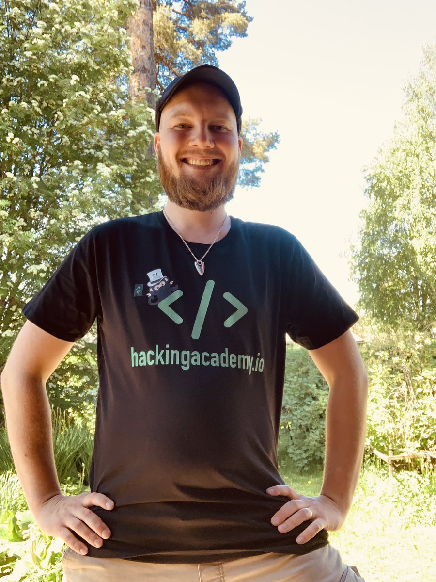 Beautiful day, beautiful hackingacademy.io shirt!