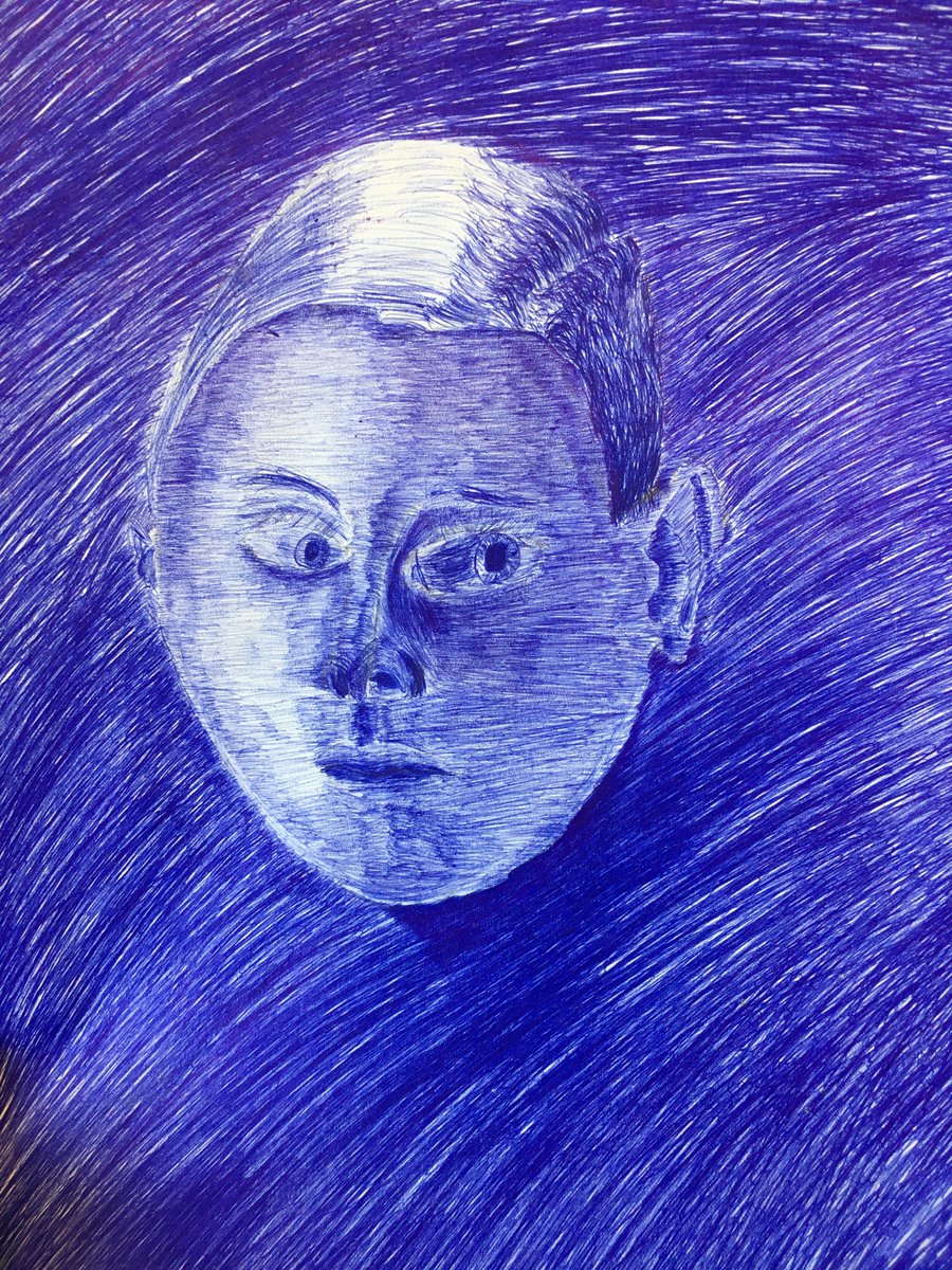 art_sgs's tweet photo. Wonderful self portraits created by our Year 8 students! Using mirrors to depict their reflections. https://t.co/PutiiTLTa9