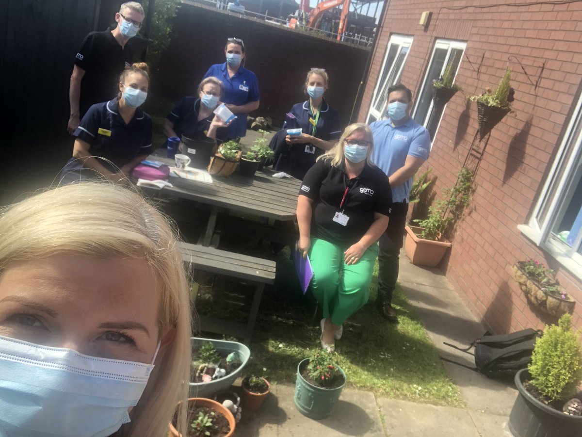 DCNO_Amy's tweet image. Exciting sunny morning ☀️ 
Contiplan trial starts today @WalsallHcareNHS 
Fantastic collaborative working between @IPCWalsall @TeamTissue Continence and @Clinell @AmyCartwright2 @shaq1598 
#InfectionPrevention 
#TissueViability 
#CareExcellence