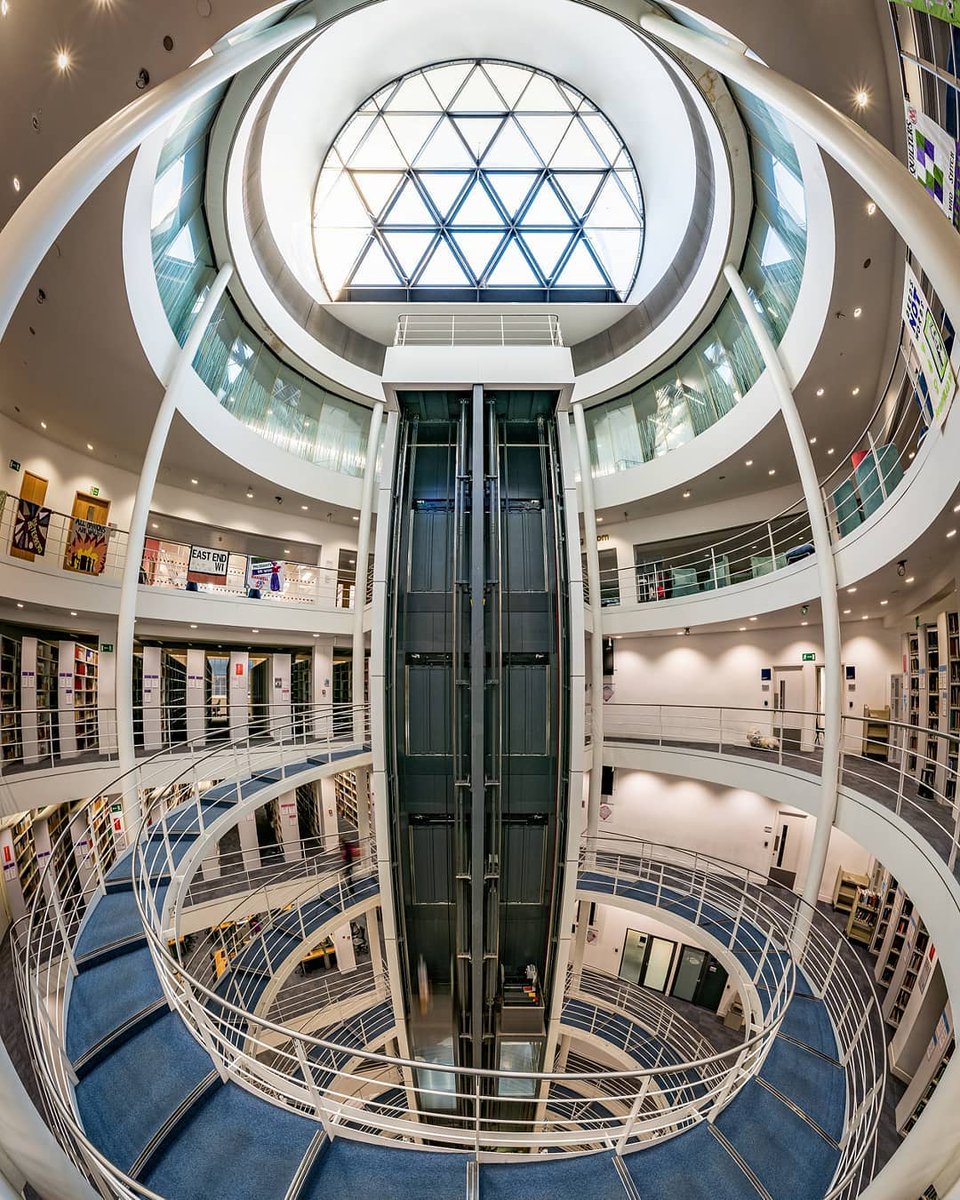 LSEnews's tweet photo. We've risen to third in the UK in the #CUG2022! We've also ranked second for both graduate prospects and research quality. 🥳

Meanwhile, we're ranked top in Europe and second in the world for social sciences and management subjects! 👏 #QSWUR

#partoflse

Image: Colin Ritchie https://t.co/zT40HgUVaf