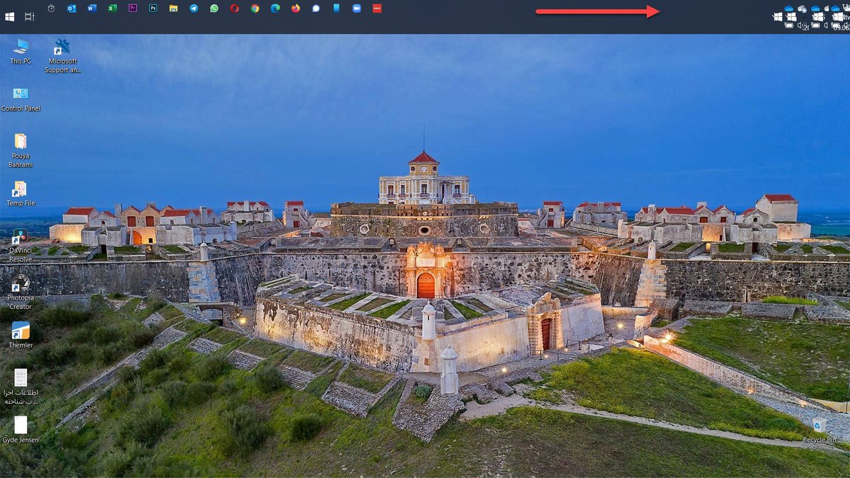 Bahramipouya82's tweet image. hey @MicrosoftHilft, whats going on with windows 10? I don&apos;t like playing hide-and-seek!! where&apos;s my #System_Tray and #notification_area? #windows_error #error @WindowsUpdate @windows10builds @Windows