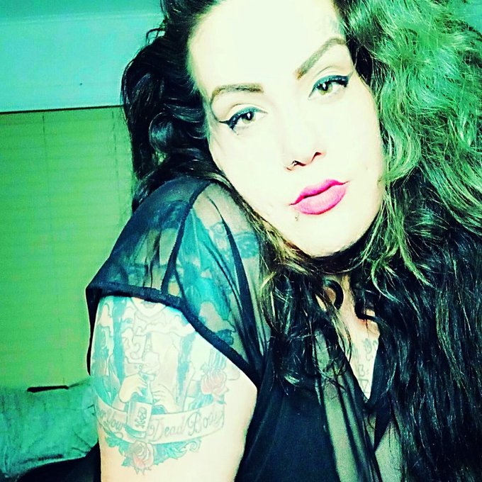 #NewProfilePic https://t.co/qA8sEO0TXm<a href="/tag/newprofilepic"class="tags">#NewProfilePic</a>