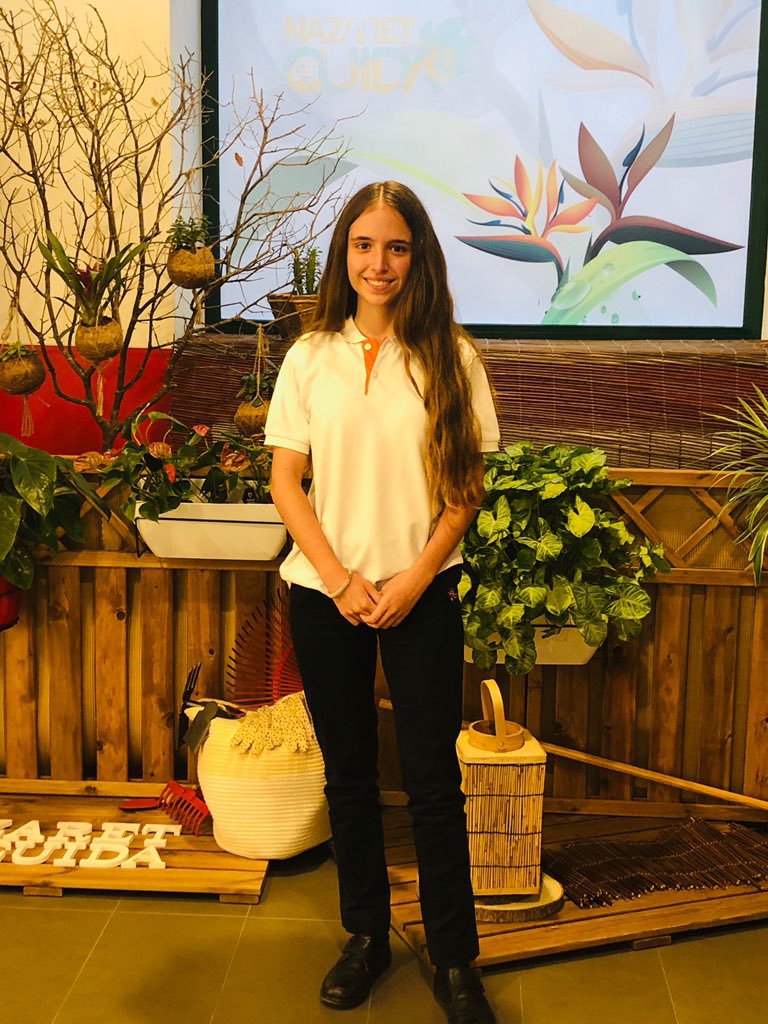 La siguiente fase del #CongresoIberdrola2021 de <a href="/Investiga_I_D_i/">Investiga I+D+i</a> ya tiene una #FinalistaCrack… Lorena Saavedra! También felicitamos a Lucía Plaza y Sara Ben finalistas del curso pasado que este año también defienden su #Proyecto! #ChicasDeCienciaCracks! #MuyFan