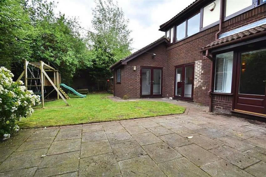 Gascoigne Halman on Twitter "LOVE the kitchen😍 Lindisfarne Close is a