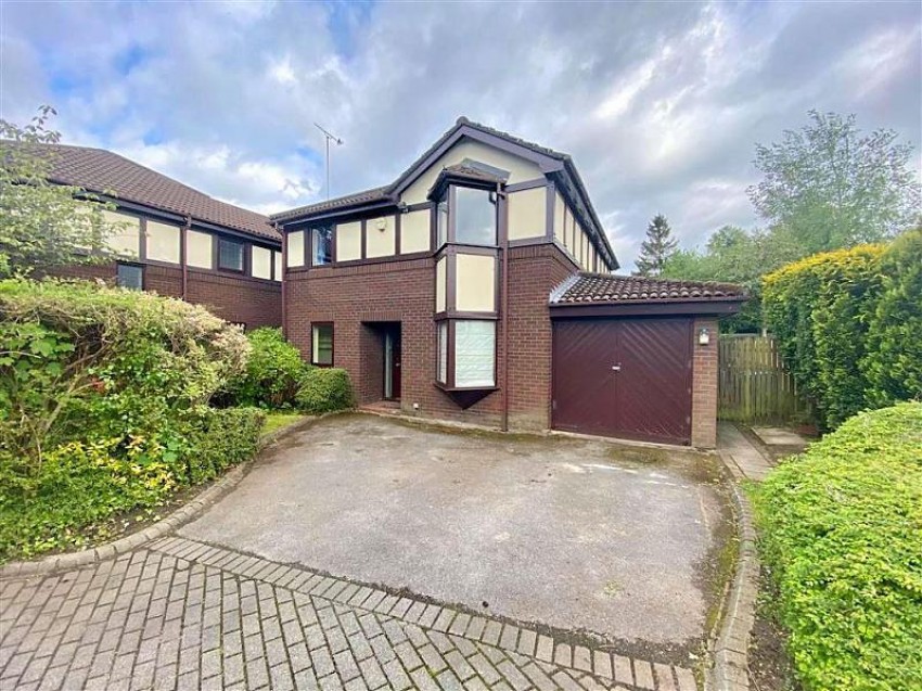 Gascoigne Halman on Twitter "LOVE the kitchen😍 Lindisfarne Close is a