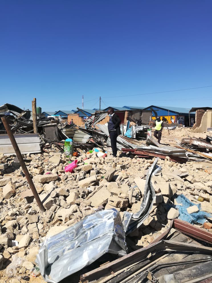 dewamavhinga's tweet photo. Informal sector market stalls razed to the ground in Harare without warning or notice. @NgarivhumeJacob on the ground talking to distraught victims of the demolitions. https://t.co/q0qlmOUPX2