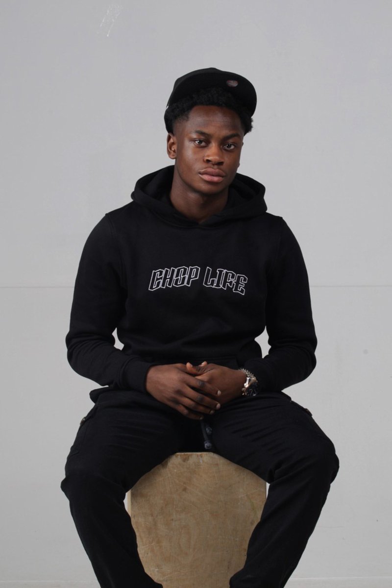 CLClothingUK's tweet photo. Simplicity
Shop The Signature Logo Hoodie In Our Latest Collection
Available Now!
https://t.co/PHoOSnEaw3
#CL #BEFORETHECOMEUP https://t.co/z1UrHq2cjK
