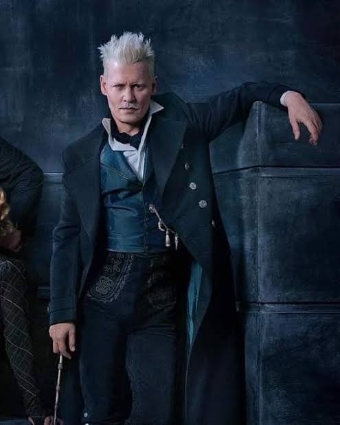 carolin55803764's tweet photo. Porque no hay un mejor #Grindelwald como tu
Hoy festeja 58 años el actor, productor, director, guionista y músico #JohnChristopherDeppII 🎉🎉 Muy Feliz Cumple #JohnnyDepp!!
#HappyBirthdayJohnnyDepp https://t.co/hFjwmuvyzB