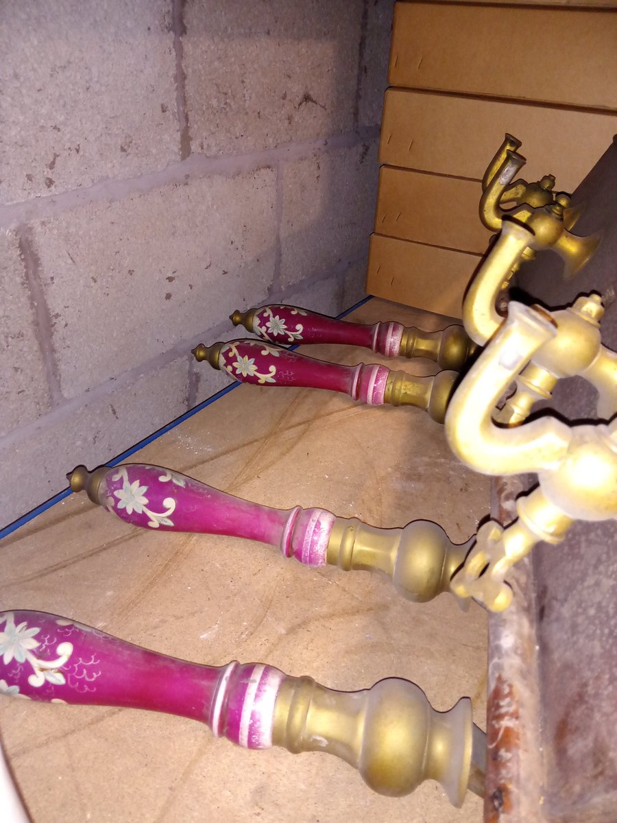 GladstoneMuseum's tweet image. These beer pull handles in our collection came from the Bridge Inn which used to be in Etruria, we're sure they and the pub saw plenty of fun in it's time! #SomethingFun #InternationalArchivesDay