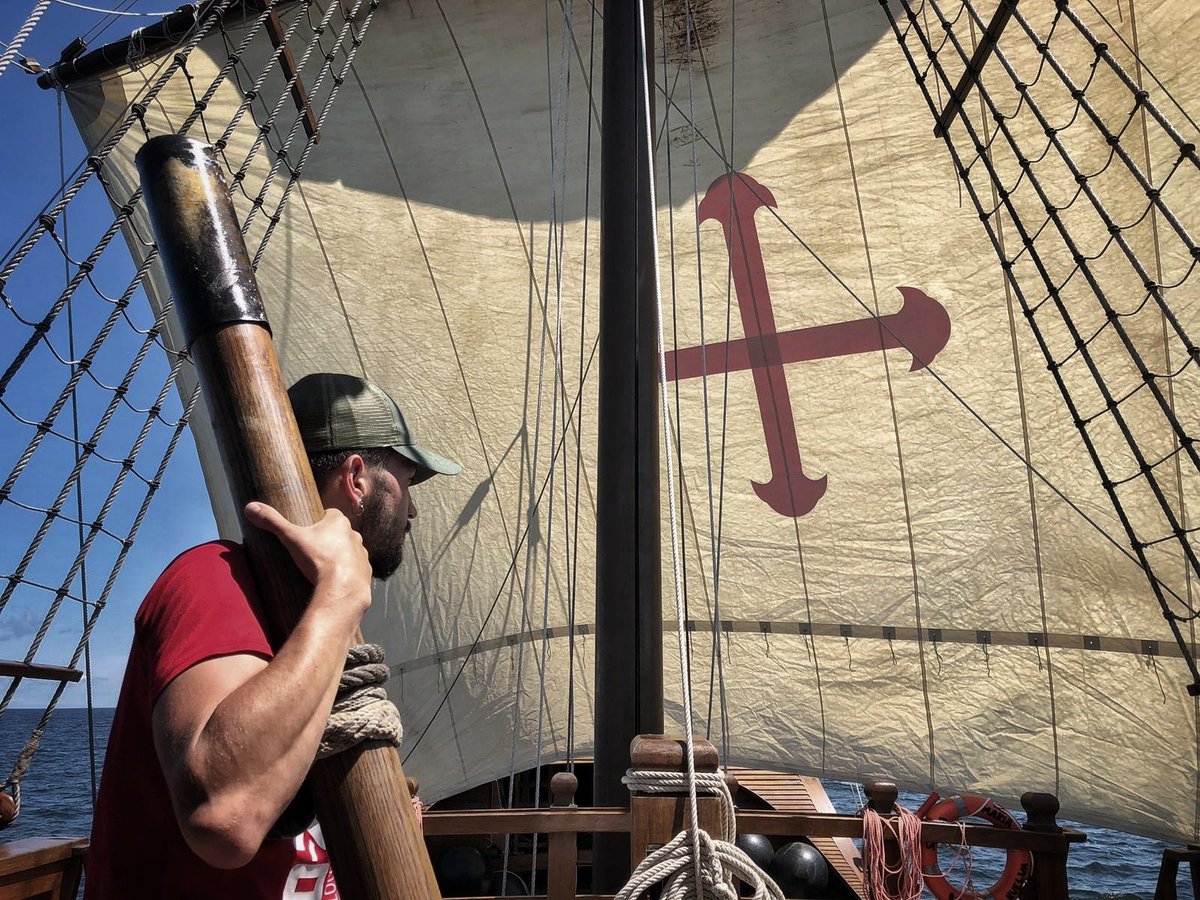 lanaosantamaria's tweet photo. Do you know how do we steer the ship? Can you name it? 🧐🧐🧐
-
-
-
#NaoSantaMaria #SantaMaria #Nao #steeringsystem #steering #sistemadegobiernodelbuque #sistemadegobierno #gobernando #puentedemando #sailors #marineros https://t.co/CuO5FVvNag