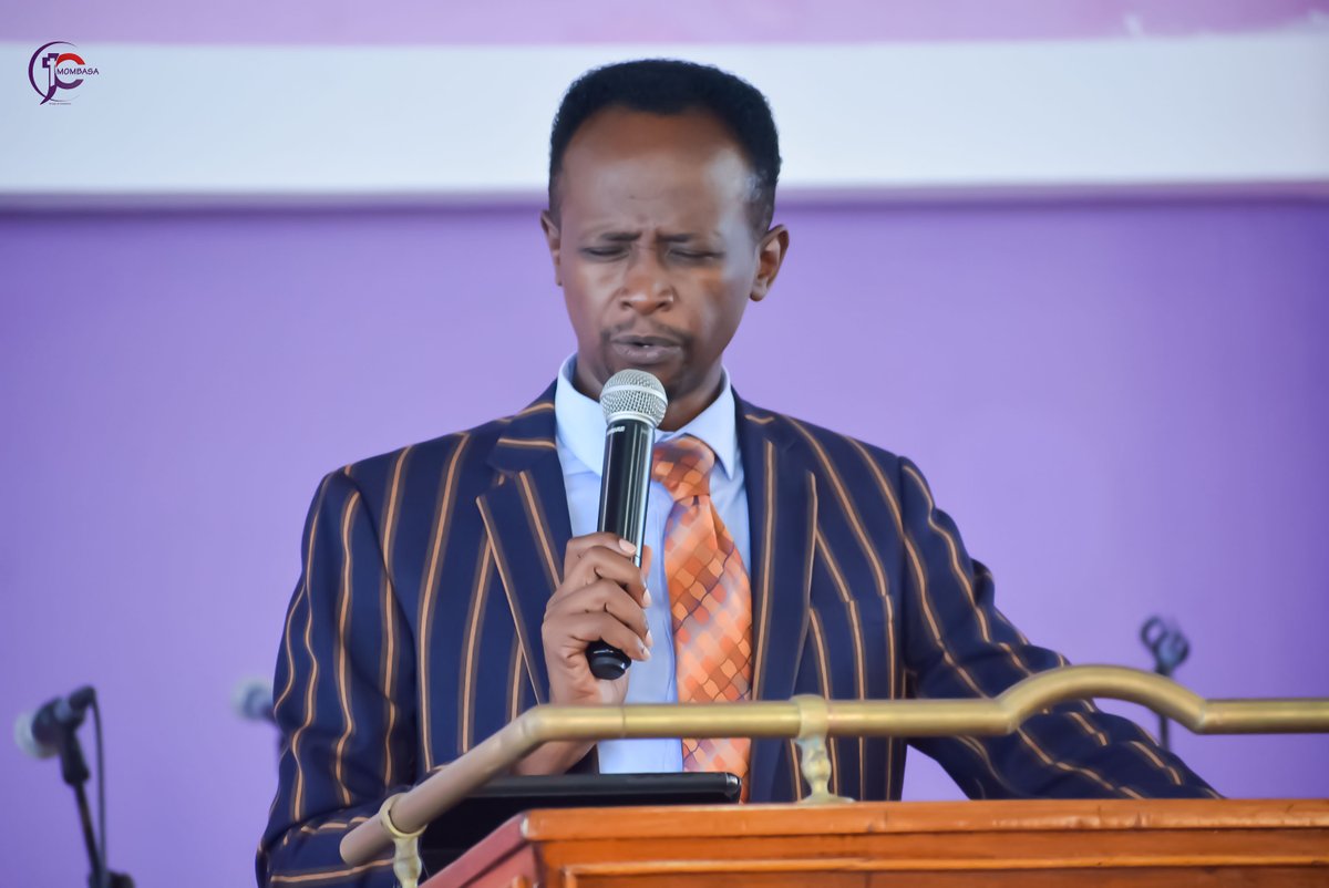 mombasajcc's tweet photo. Be encouraged tonight to keep praying and seeking the face of God, for the eyes of the LORD are on the righteous, and his ears are attentive to their cry; (Psalm 34:15)

#Prayer https://t.co/OeqwNgazyj