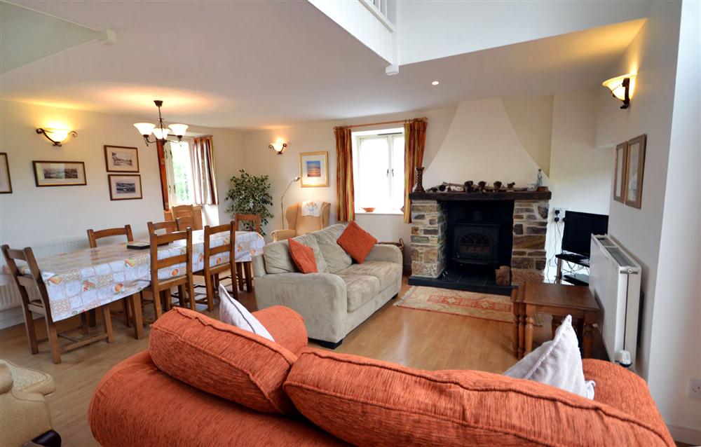 Toad Hall Cottages tweet media