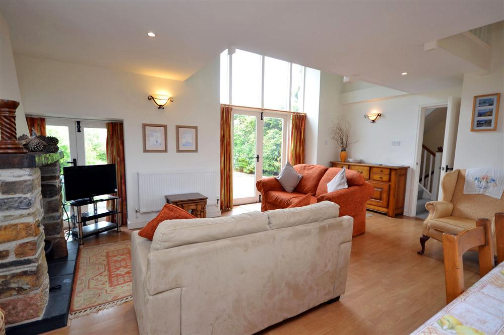 Toad Hall Cottages tweet media