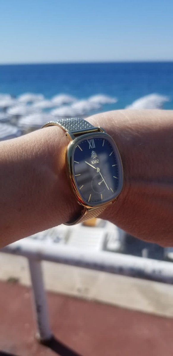 10452dna's tweet photo. Welcoming #summer &amp; fun #time at the beach today with my #10452dna #mulberry #watch 

#Lebanese #lebanon #beirut  #lebanesebrand #proudlylebanese #uae #ksa #qatar #kuwait #australia #usa #canada #france #germany #england #livelovelebanon 
#worldwidedelivery #onlineshop #callus https://t.co/rknW0pSYXO