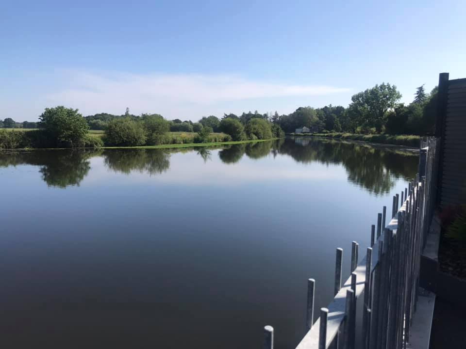 terresdesources's tweet photo. 💦 FILIÈRES TERRES DE SOURCES 🌾
Au programme du jour, une rencontre, entre boulangers, producteurs, meuniers et d’autres acteurs, organisée par le @ceta_35 au @Moulindechampcors
Visite du Moulin, temps d’échanges et présentation du Label TERRES DE SOURCES dans un super cadre ! https://t.co/6s3bRralfN
