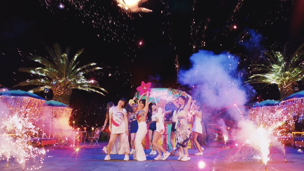 MTV's tweet photo. I reeeeally wanna go on a summer vacay with @JYPETWICE after watching the #AlcoholFree music video!🌴💕 https://t.co/7tb0wfEnJT