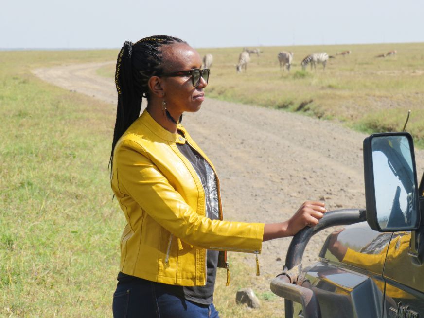 SpaceforGiants's tweet photo. Meet Sammy & Redempta, our colleagues in Kenya, modelling the @lgrworld collection of sunglasses as part of the SFG X LGR campaign.
Through every purchase, proceeds will go towards supporting our work to #StopIWT
#LGRforSpaceforGiants https://t.co/lzm4yemIRs